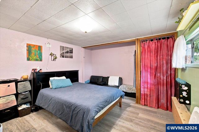 236 S 17th St, Philomath, OR 97370