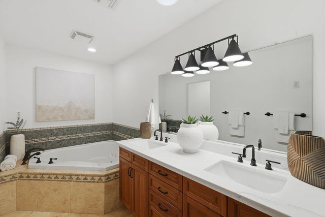 6302 E Cochise Road, Paradise Valley, AZ 85253