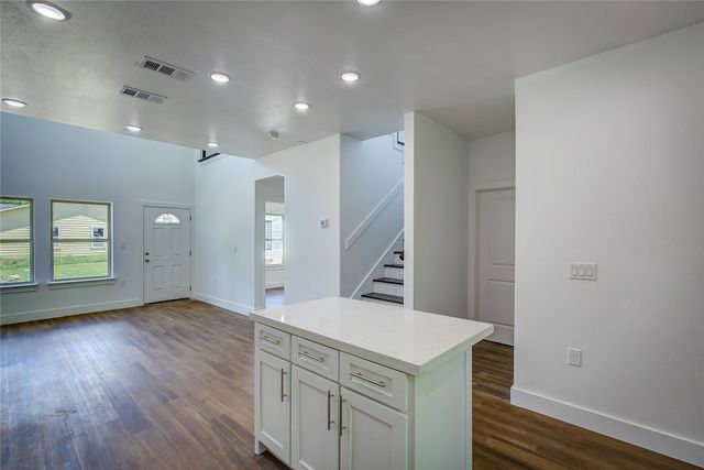 312 Beckham Street, Sulphur Springs, TX 75482