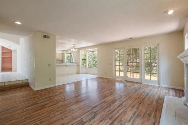 2246 Janis Way, Carlsbad, CA 92008
