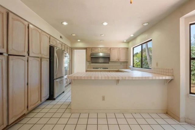 2246 Janis Way, Carlsbad, CA 92008