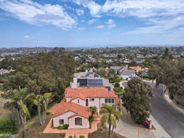 2246 Janis Way, Carlsbad, CA 92008
