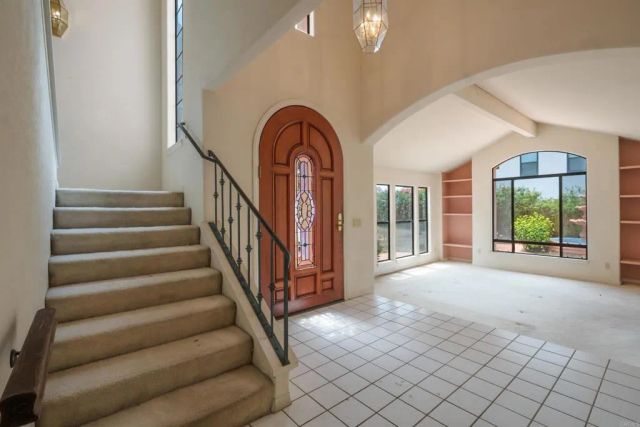 2246 Janis Way, Carlsbad, CA 92008