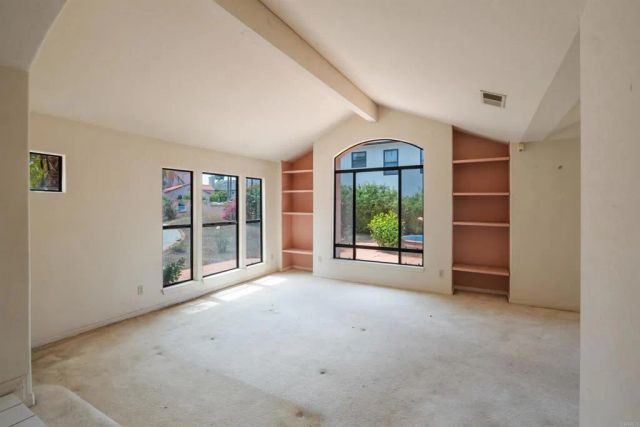 2246 Janis Way, Carlsbad, CA 92008