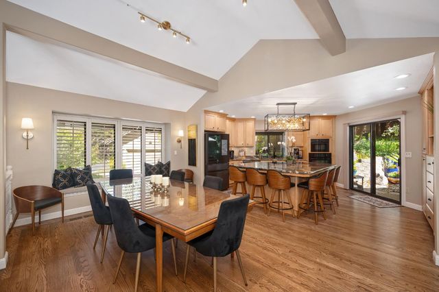 24 Quail Point Pl, Carmichael, CA 95608