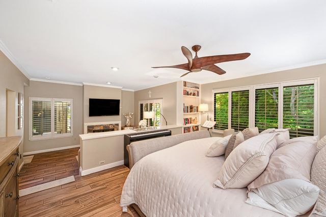 24 Quail Point Pl, Carmichael, CA 95608