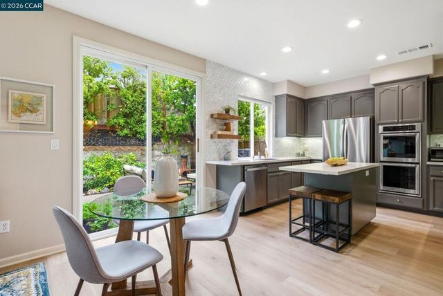 138 Woodcrest Dr, San Ramon, CA 94583