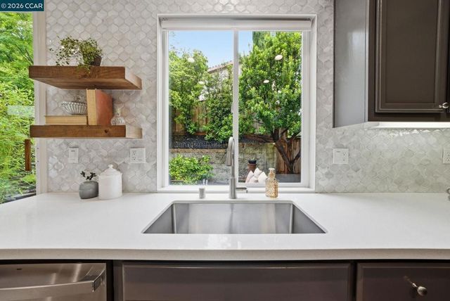138 Woodcrest Dr, San Ramon, CA 94583