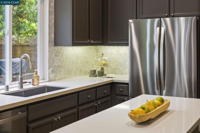 138 Woodcrest Dr, San Ramon, CA 94583