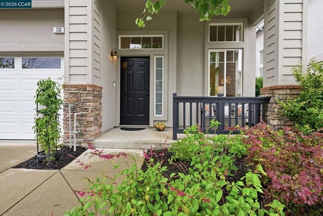 138 Woodcrest Dr, San Ramon, CA 94583