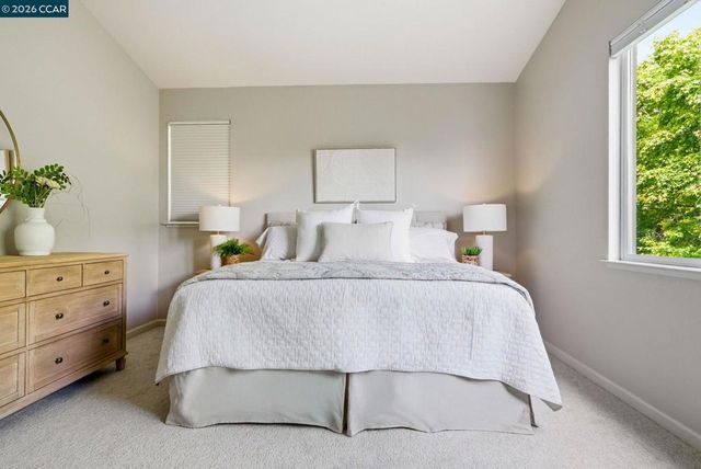 138 Woodcrest Dr, San Ramon, CA 94583
