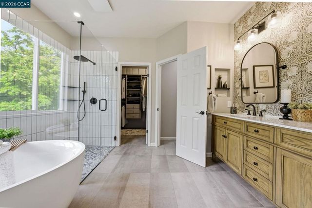 138 Woodcrest Dr, San Ramon, CA 94583