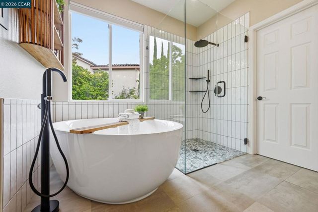 138 Woodcrest Dr, San Ramon, CA 94583