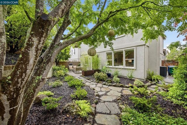 138 Woodcrest Dr, San Ramon, CA 94583