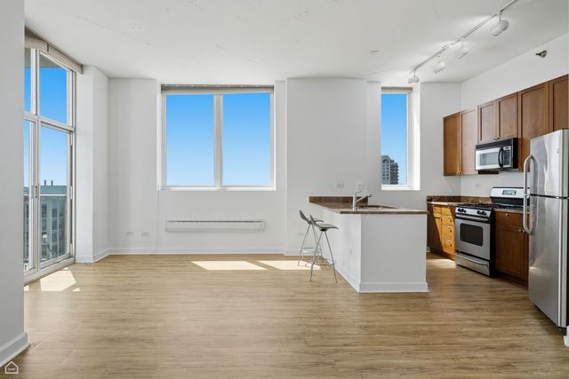 1600 S Indiana Avenue 1401, Chicago, IL 60616