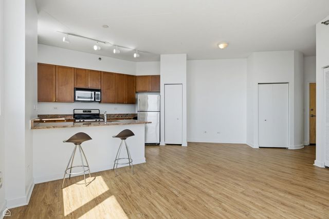 1600 S Indiana Avenue 1401, Chicago, IL 60616