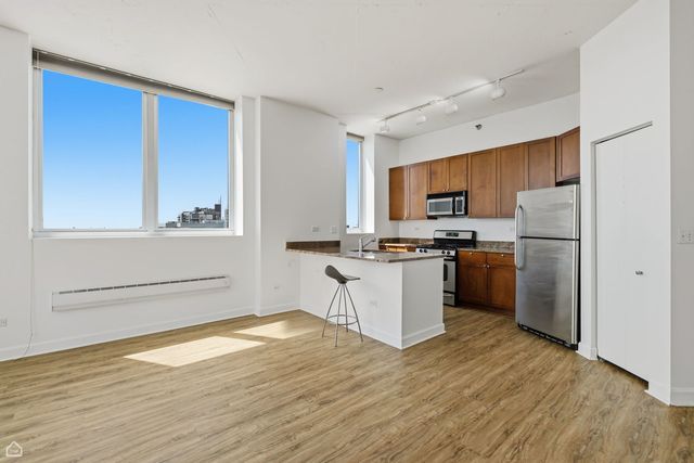 1600 S Indiana Avenue 1401, Chicago, IL 60616