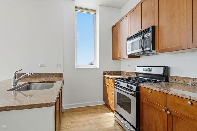 1600 S Indiana Avenue 1401, Chicago, IL 60616