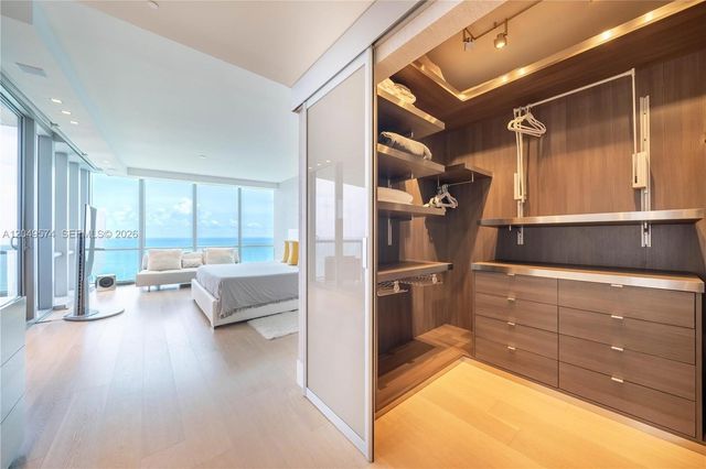 17121 Collins Avenue 4208, Sunny Isles Beach, FL 33160
