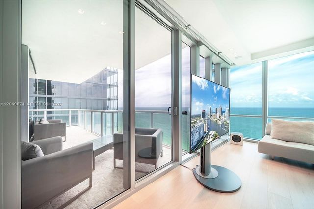 17121 Collins Avenue 4208, Sunny Isles Beach, FL 33160