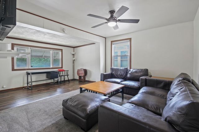 2804 Schrage Avenue, Whiting, IN 46394