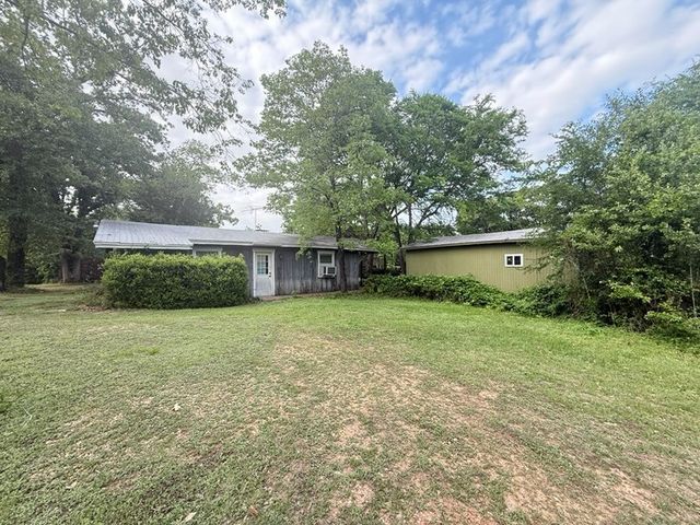 128 Shady Shores Drive, Mabank, TX 75156