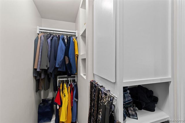 1520 Pierce Street, Birmingham, MI 48009