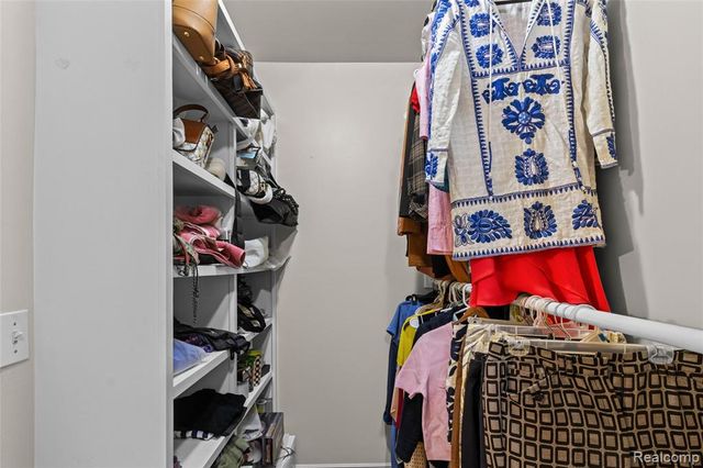 1520 Pierce Street, Birmingham, MI 48009