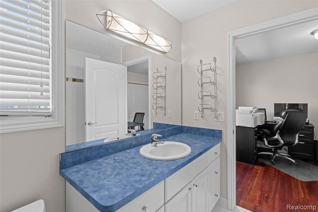 1520 Pierce Street, Birmingham, MI 48009