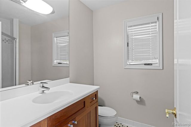 1520 Pierce Street, Birmingham, MI 48009