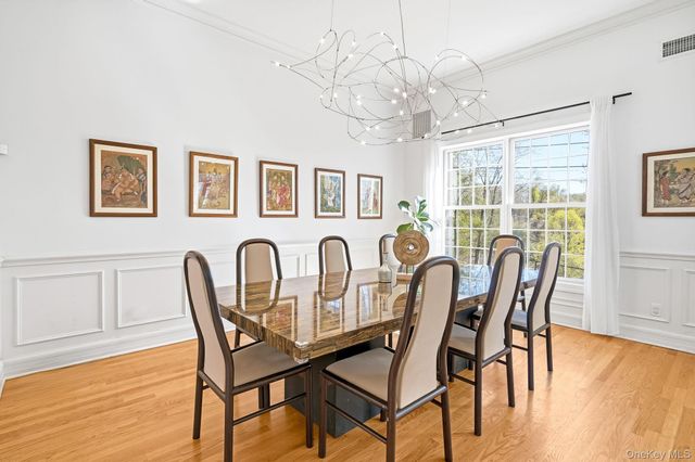 60 Hillside Lane, New Rochelle, NY 10804