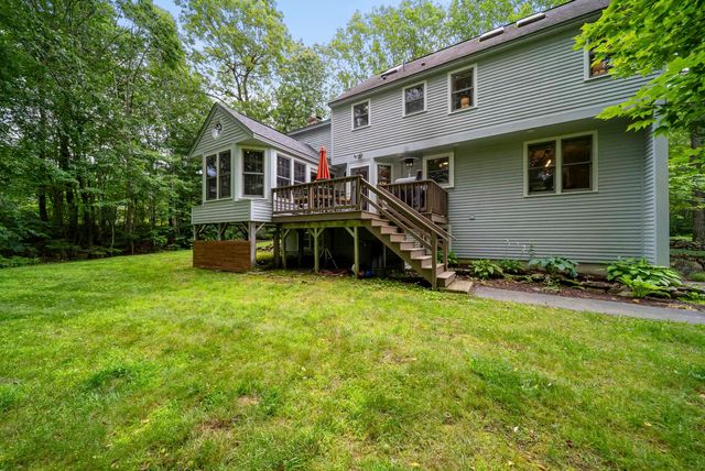 12 Belle Brook Lane, Derry, NH 03038