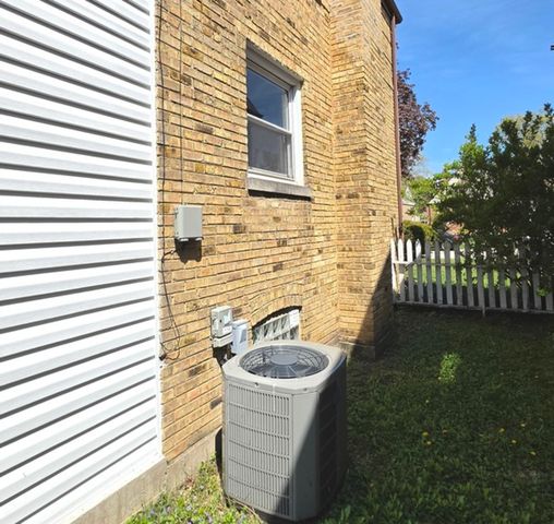 2614 ELM Street, River Grove, IL 60171