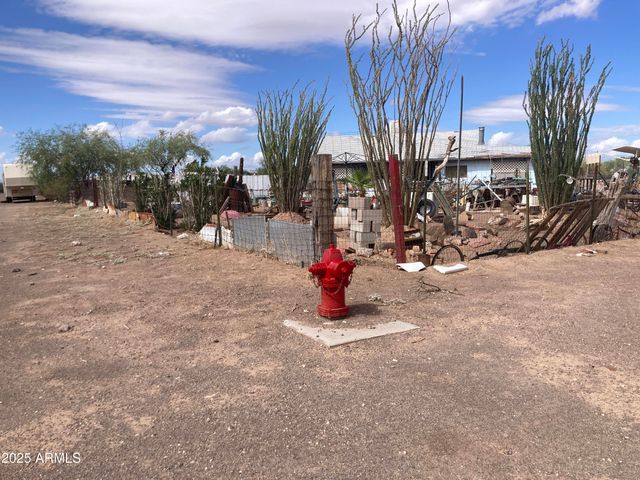 141 W LONGACRE Road, Ajo, AZ 85321