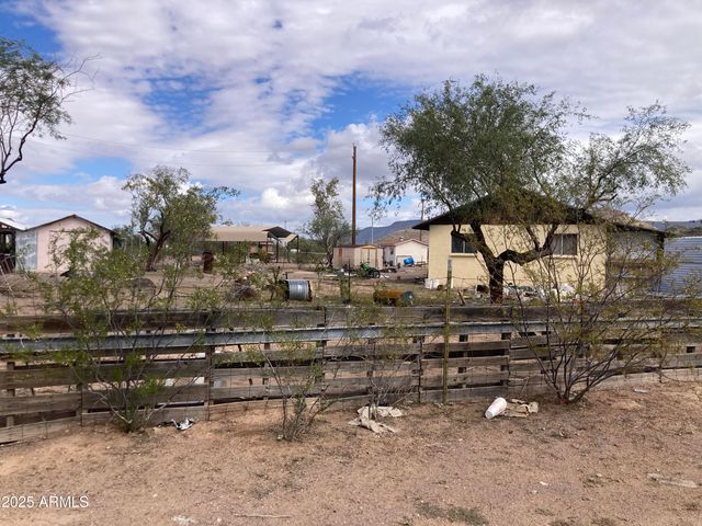 141 W LONGACRE Road, Ajo, AZ 85321