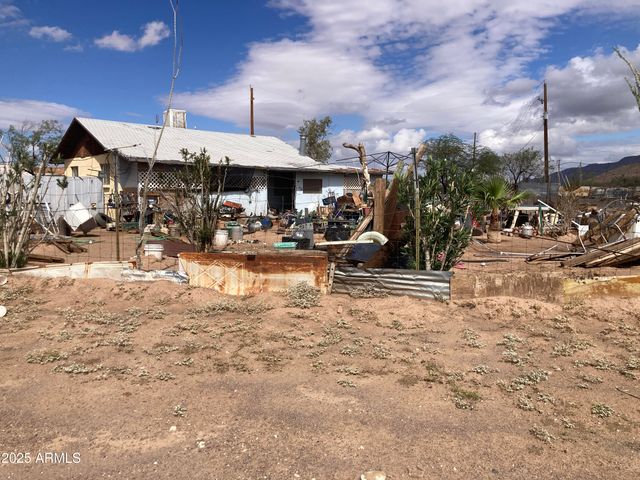 141 W LONGACRE Road, Ajo, AZ 85321