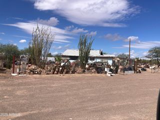 141 W LONGACRE Road, Ajo, AZ 85321