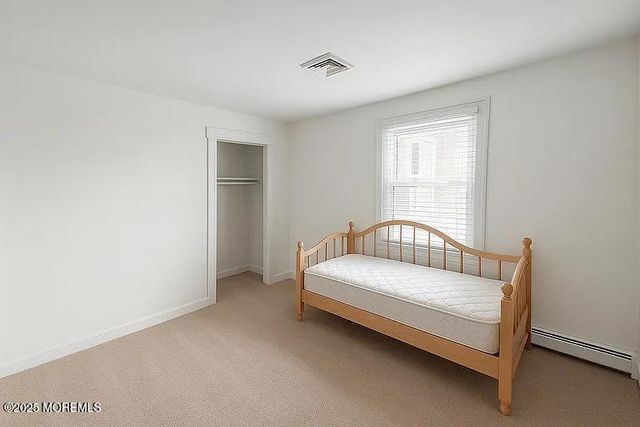 546 E Bayview Avenue, Ocean Gate, NJ 08740