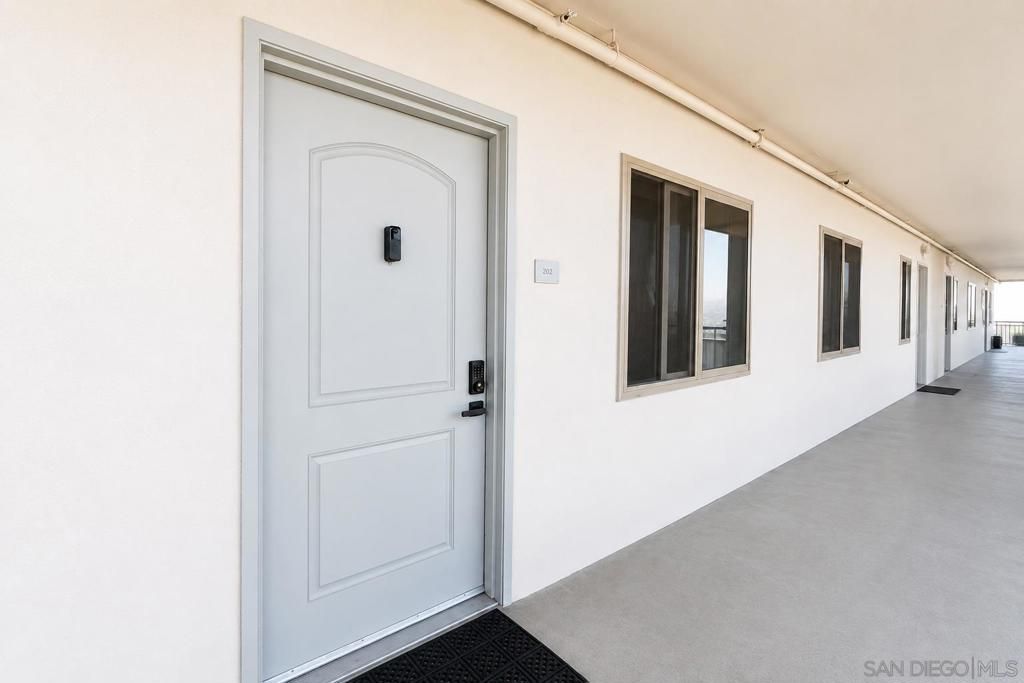 801 National City Blvd 1002, National City, CA 91950 — photo 3