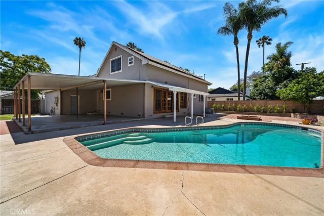 6525 Lubao Avenue, Woodland Hills, CA 91367