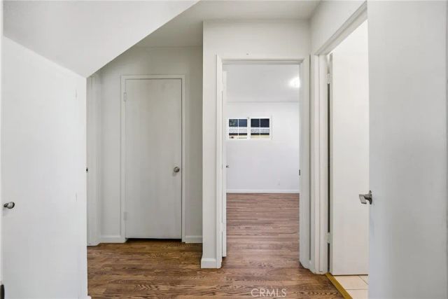 6525 Lubao Avenue, Woodland Hills, CA 91367