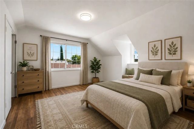 6525 Lubao Avenue, Woodland Hills, CA 91367