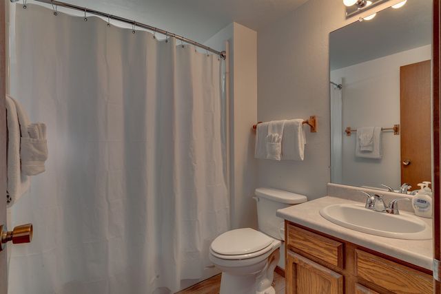 7708 North Lake Boulevard, Tahoe Vista, CA 96148