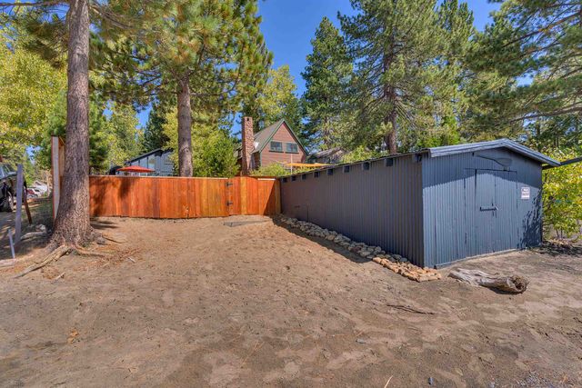 7708 North Lake Boulevard, Tahoe Vista, CA 96148