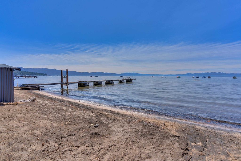 7708 North Lake Boulevard, Tahoe Vista, CA 96148