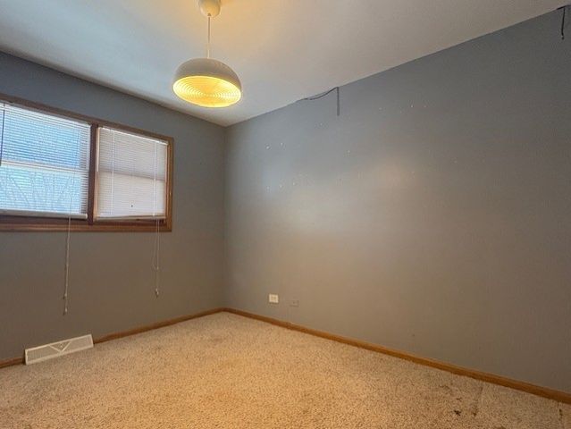 37211 N Sistina Avenue, Lake Villa, IL 60046