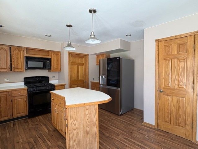 37211 N Sistina Avenue, Lake Villa, IL 60046