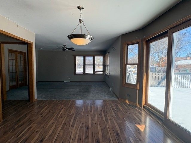 37211 N Sistina Avenue, Lake Villa, IL 60046