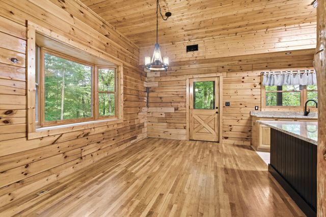 487 Rocky River Shores Drive, Rock Island, TN 38581