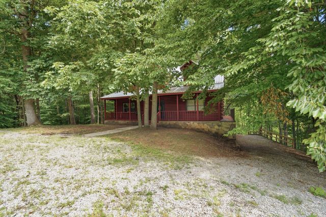 487 Rocky River Shores Drive, Rock Island, TN 38581